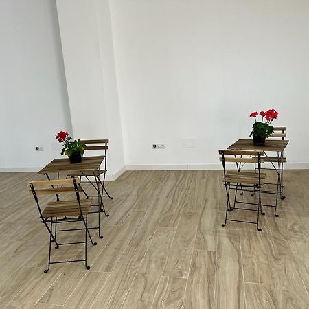 Castro Suites Osuna Buitenkant foto