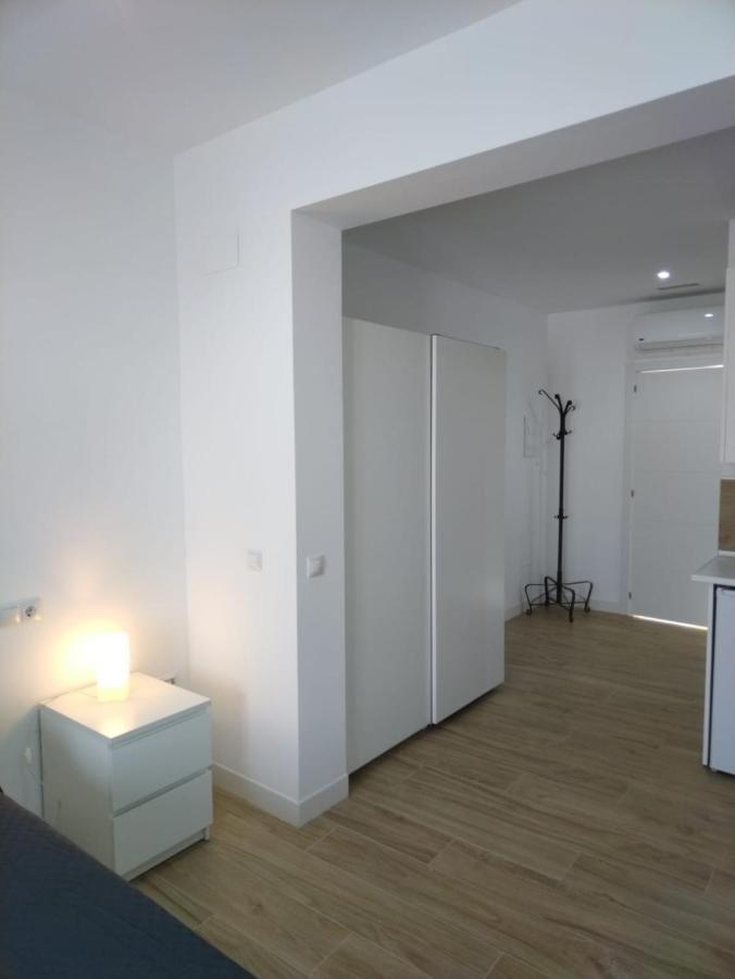 Castro Suites Osuna Buitenkant foto