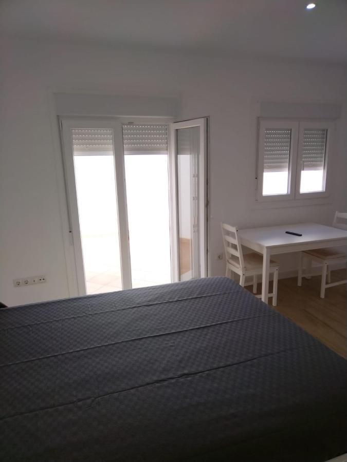 Castro Suites Osuna Buitenkant foto
