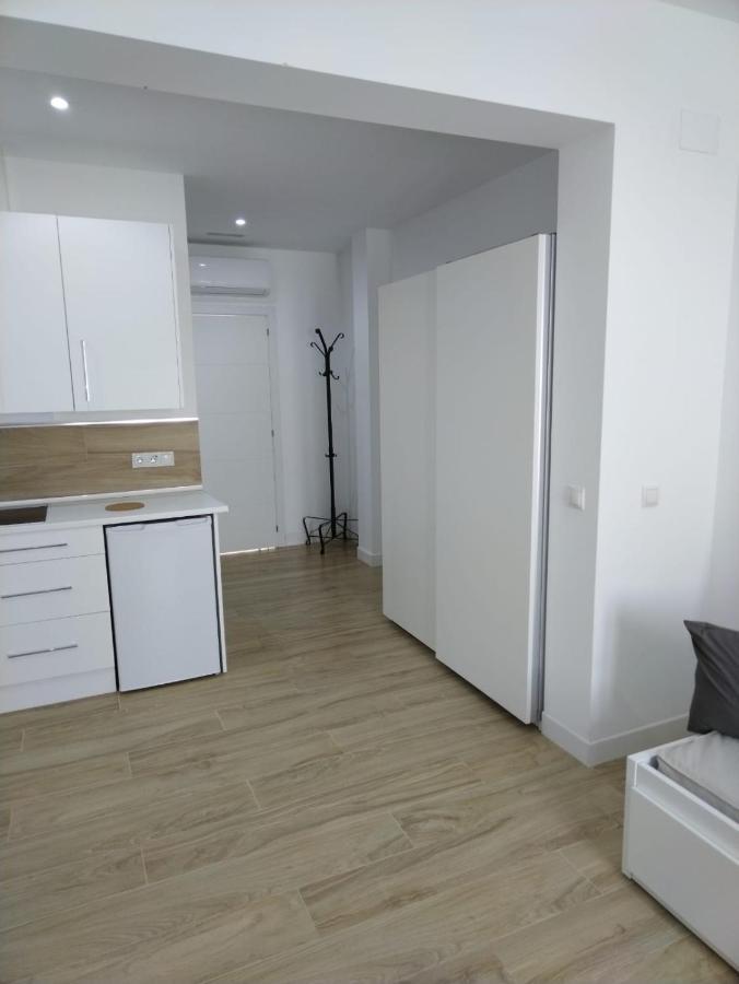 Castro Suites Osuna Buitenkant foto