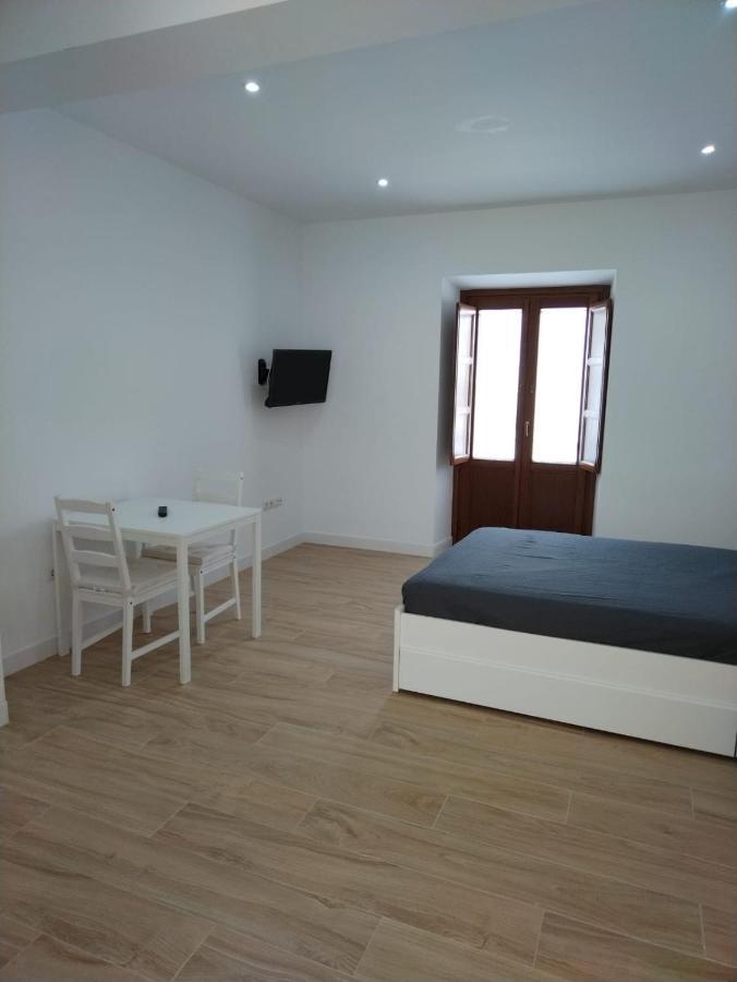 Castro Suites Osuna Buitenkant foto