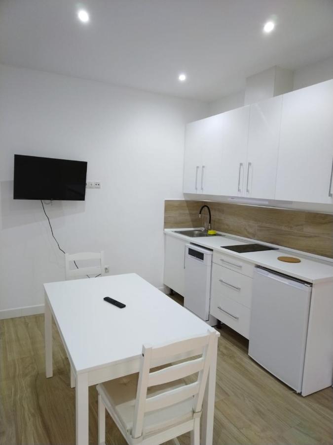 Castro Suites Osuna Buitenkant foto