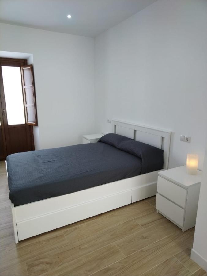 Castro Suites Osuna Buitenkant foto
