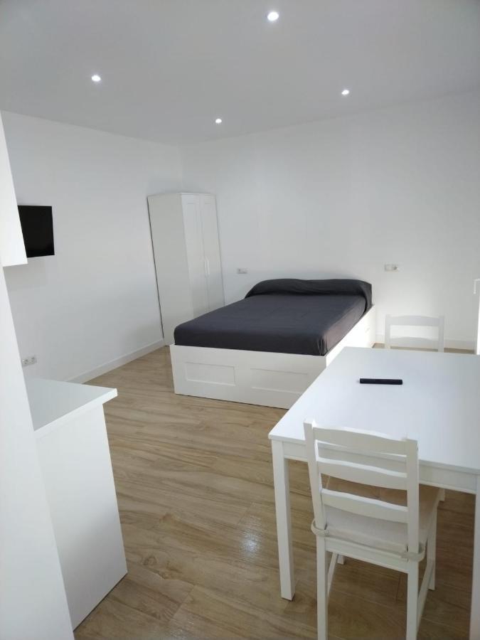 Castro Suites Osuna Buitenkant foto