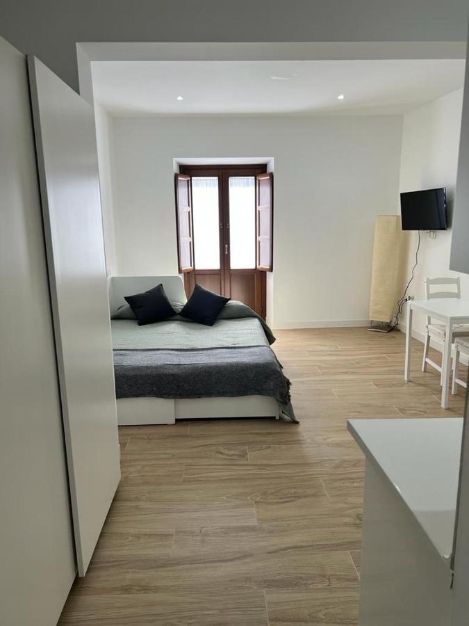 Castro Suites Osuna Buitenkant foto
